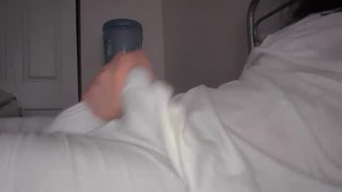 eliexavier123456789 online show from February 25, 12:37 pm