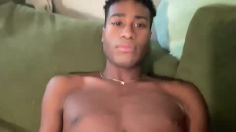 Snapshot of eligah1999 chatting on December 2, 3:56 am Eli online show from December 2, 3:56 am