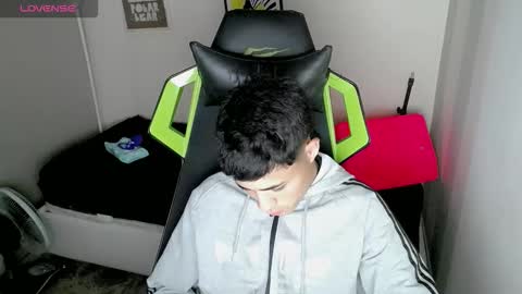 bby-santy online show from November 26, 7:59 pm