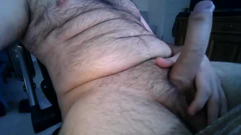 Snapshot of elijahcashman chatting on January 8, 8:50 pm elijahcashman online show from January 8, 8:50 pm