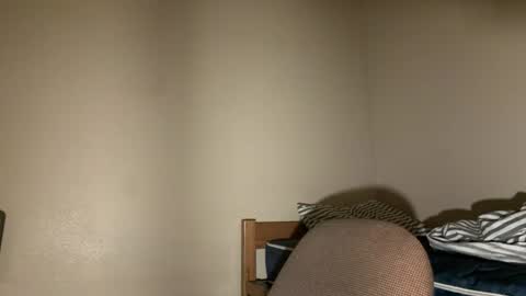 Snapshot of elijahkinky24 chatting on August 9, 5:56 am elijahkinky24 online show from August 9, 5:56 am
