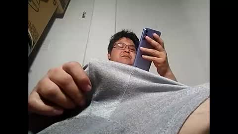 elimposstor online show from February 12, 7:13 am