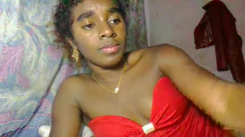 elina981 online show from April 15, 11:39 am