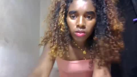 elina981 online show from May 27, 4:04 pm