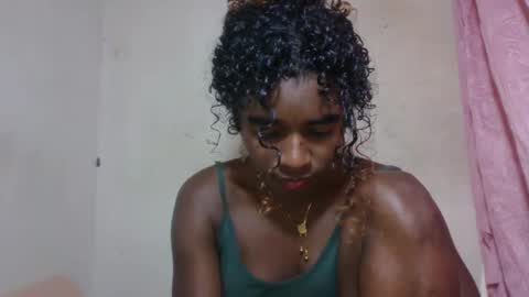 elina981 online show from May 30, 10:23 am