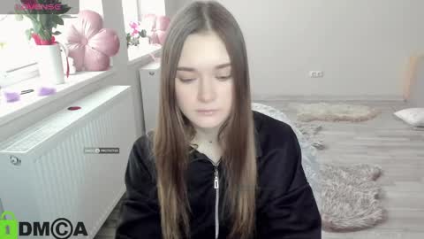 elina_x online show from April 8, 7:19 am