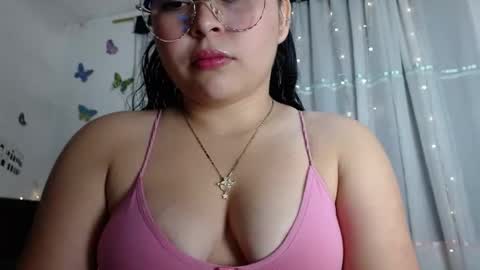 Snapshot of elinaax chatting on November 6, 7:59 pm Elina online show from November 6, 7:59 pm