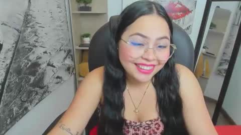 Snapshot of elinaax chatting on November 13, 11:25 pm Elina online show from November 13, 11:25 pm