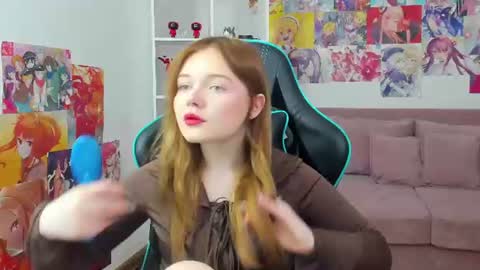 Snapshot of elinavale chatting on June 30, 5:08 am elinavale online show from June 30, 5:08 am