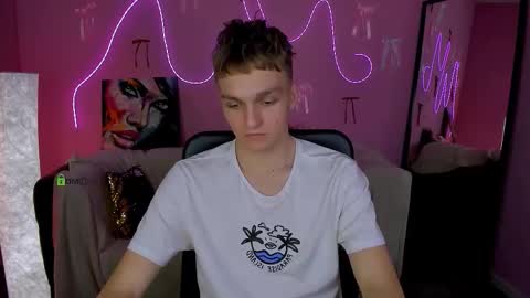 elion online show from March 30, 12:28 pm