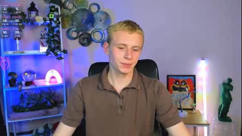 elion online show from April 3, 6:17 pm