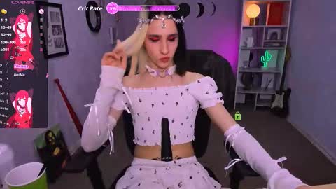 eliot_meow online show from October 18, 3:57 pm