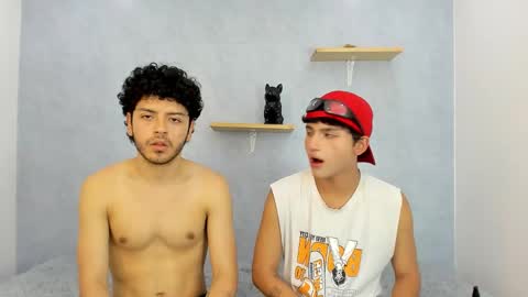 Snapshot of eliotkinky chatting on February 28, 5:14 pm Elio online show from February 28, 5:14 pm