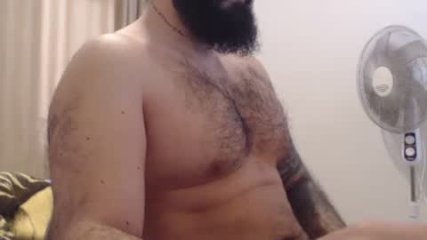 Snapshot of elis1992 chatting on December 18, 10:51 am elis online show from December 18, 10:51 am