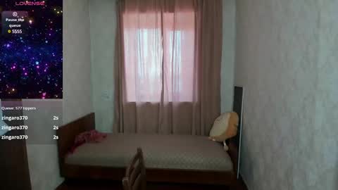 Snapshot of elis_gabbi chatting on March 7, 4:02 am Elis online show from March 7, 4:02 am