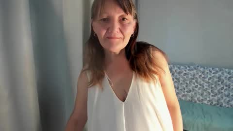 Snapshot of elis_gabbi chatting on October 21, 12:33 am Elis online show from October 21, 12:33 am