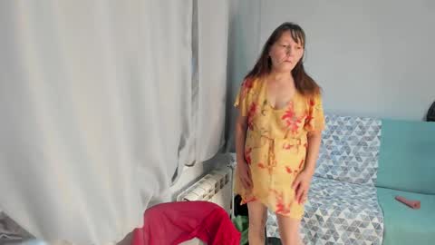 Snapshot of elis_gabbi chatting on November 6, 2:12 am Elis online show from November 6, 2:12 am