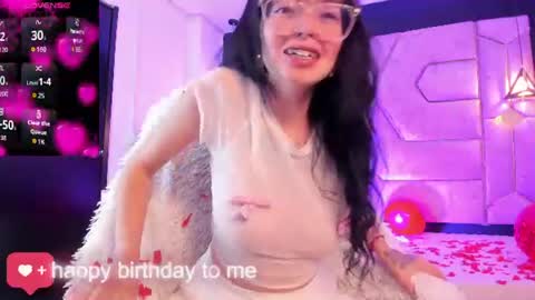 Snapshot of elisa_collins chatting on August 4, 11:51 pm ELISSA online show from August 4, 11:51 pm
