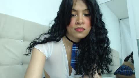 Elisa Diaz online show from February 14, 2:07 am