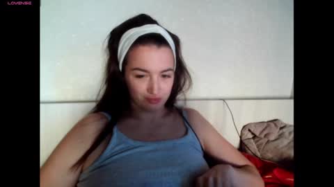 Snapshot of elisa_dove208 chatting on September 28, 12:10 pm elisa_dove208 online show from September 28, 12:10 pm