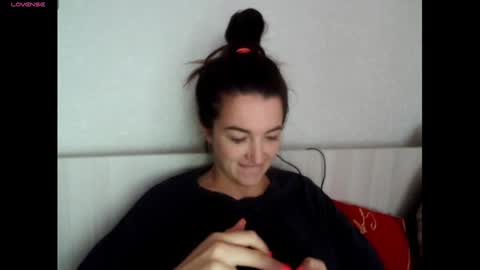 Snapshot of elisa_dove208 chatting on September 30, 4:50 am elisa_dove208 online show from September 30, 4:50 am