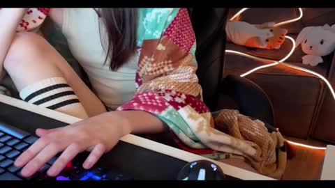 Snapshot of elisa_north chatting on January 30, 12:59 pm Elisa North online show from January 30, 12:59 pm