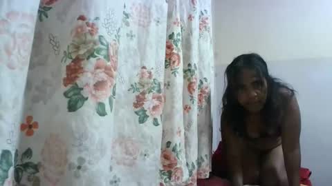 Snapshot of elisabet88 chatting on November 25, 12:54 am elisabet88 online show from November 25, 12:54 am