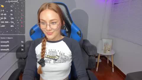 Snapshot of elisabeth_sarmiento chatting on February 28, 10:06 pm elisabeth sarmiento online show from February 28, 10:06 pm