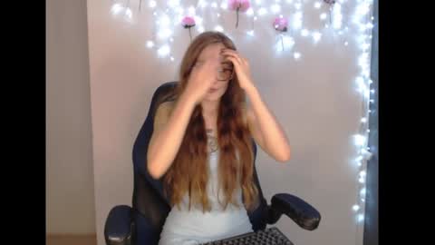 Snapshot of elisabeth_sarmiento chatting on May 15, 10:06 pm elisabeth sarmiento online show from May 15, 10:06 pm