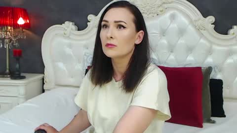 Krissy online show from June 8, 11:32 am