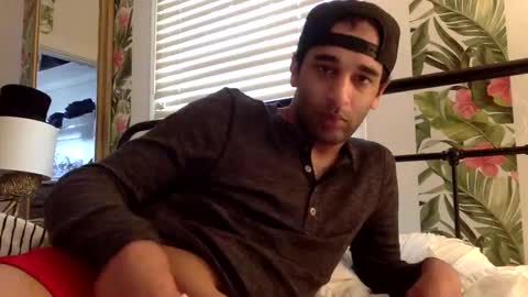elisharay95 online show from February 16, 9:27 pm