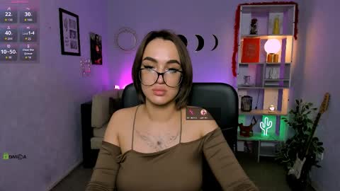 elison online show from April 4, 12:31 am