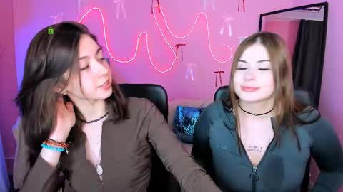 elison online show from April 12, 7:08 pm