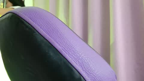 Snapshot of elissa_sexygirl chatting on May 24, 12:21 pm elissa_sexygirl online show from May 24, 12:21 pm