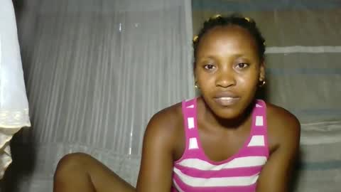 elita12010 online show from April 3, 7:39 am