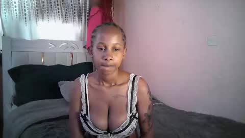 suctress duo online show from April 8, 11:21 am