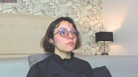 Snapshot of eliza_gh chatting on April 21, 7:39 pm Eliza online show from April 21, 7:39 pm