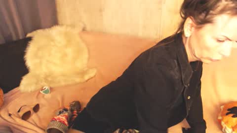 Elizabethangel online show from September 14, 8:19 pm