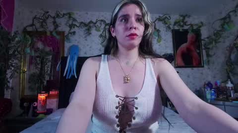 Elizabeth online show from October 2, 10:17 pm