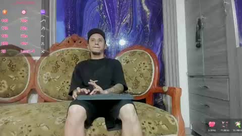Snapshot of elizabeth_and_melodias_ chatting on July 19, 2:26 am elizabeth and melodias online show from July 19, 2:26 am