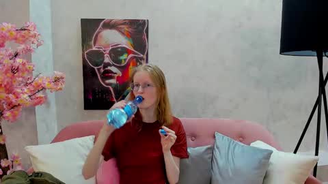 Snapshot of elizabeth_harpper chatting on January 24, 8:34 am Elizabeth online show from January 24, 8:34 am