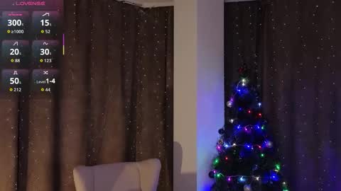 Elizabeth online show from November 22, 1:26 am