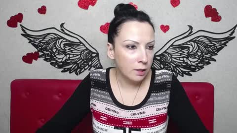 Snapshot of elizabethsho chatting on March 6, 10:04 pm ElizabethSho online show from March 6, 10:04 pm