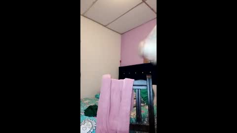 Elizabeth online show from March 17, 11:19 pm