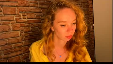 Eliza online show from June 16, 7:27 pm