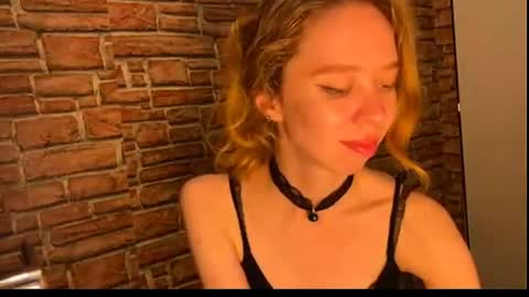 Eliza online show from June 26, 10:08 am
