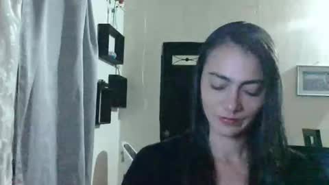 elizka 00 online show from April 8, 4:34 am