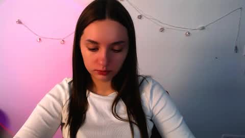 elizsun online show from April 17, 8:39 am