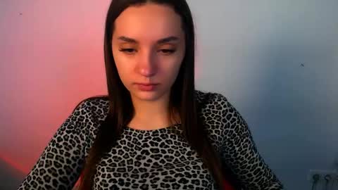 elizsun online show from May 4, 8:54 am