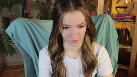 elizzza_ online show from April 8, 5:40 am